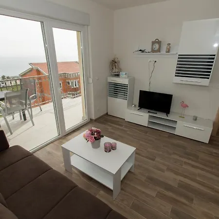 Apartment Mat Makarska