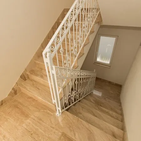 Apartment Mat Makarska